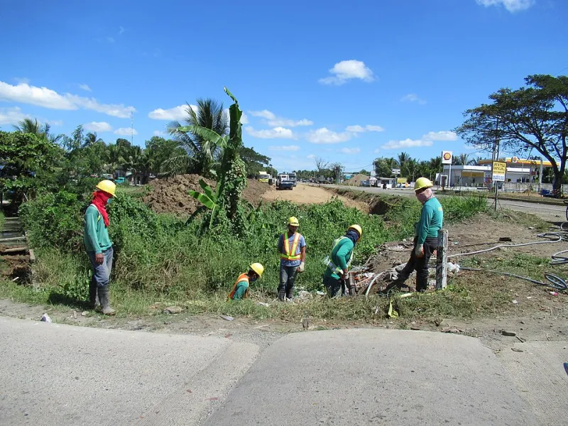 Hands Before Materials: The Hidden Workforce Behind Ben Tre's Green Homes